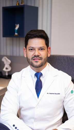 Dr. Raphael Candido Brandao